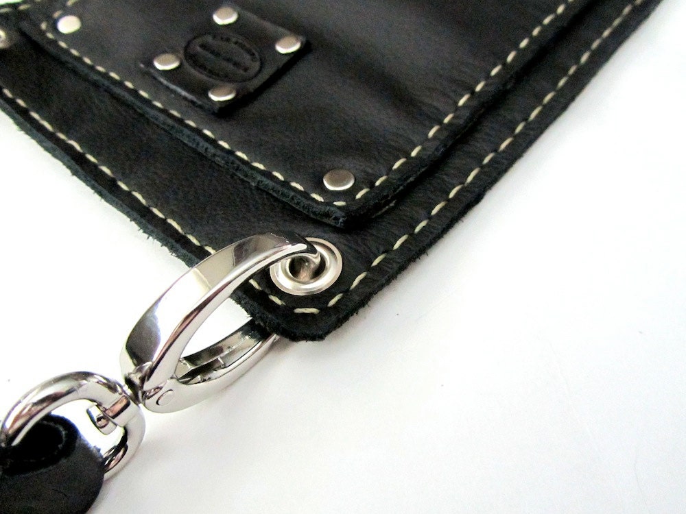 Road Warrior Unisex Black Leather Travel Bag Hip or Shoulder