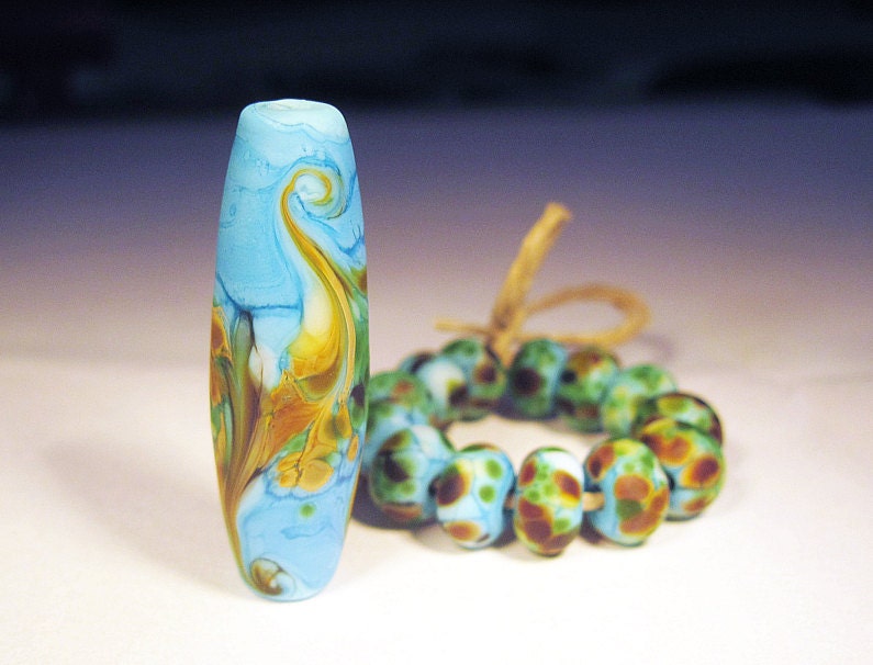 FREE SHIPPING Etched Turquoise Savannah Focal and 13 Spacer Set