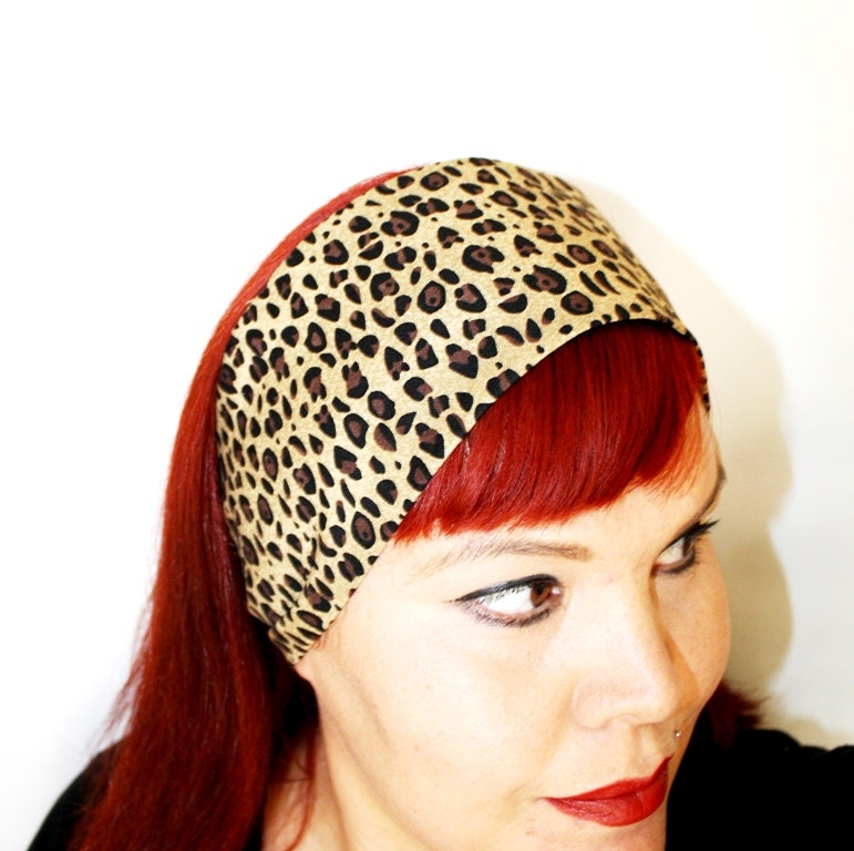 Vintage Inspired Head Scarf, Leopard print, Retro, Boho, Rockabilly, Fall Fashion