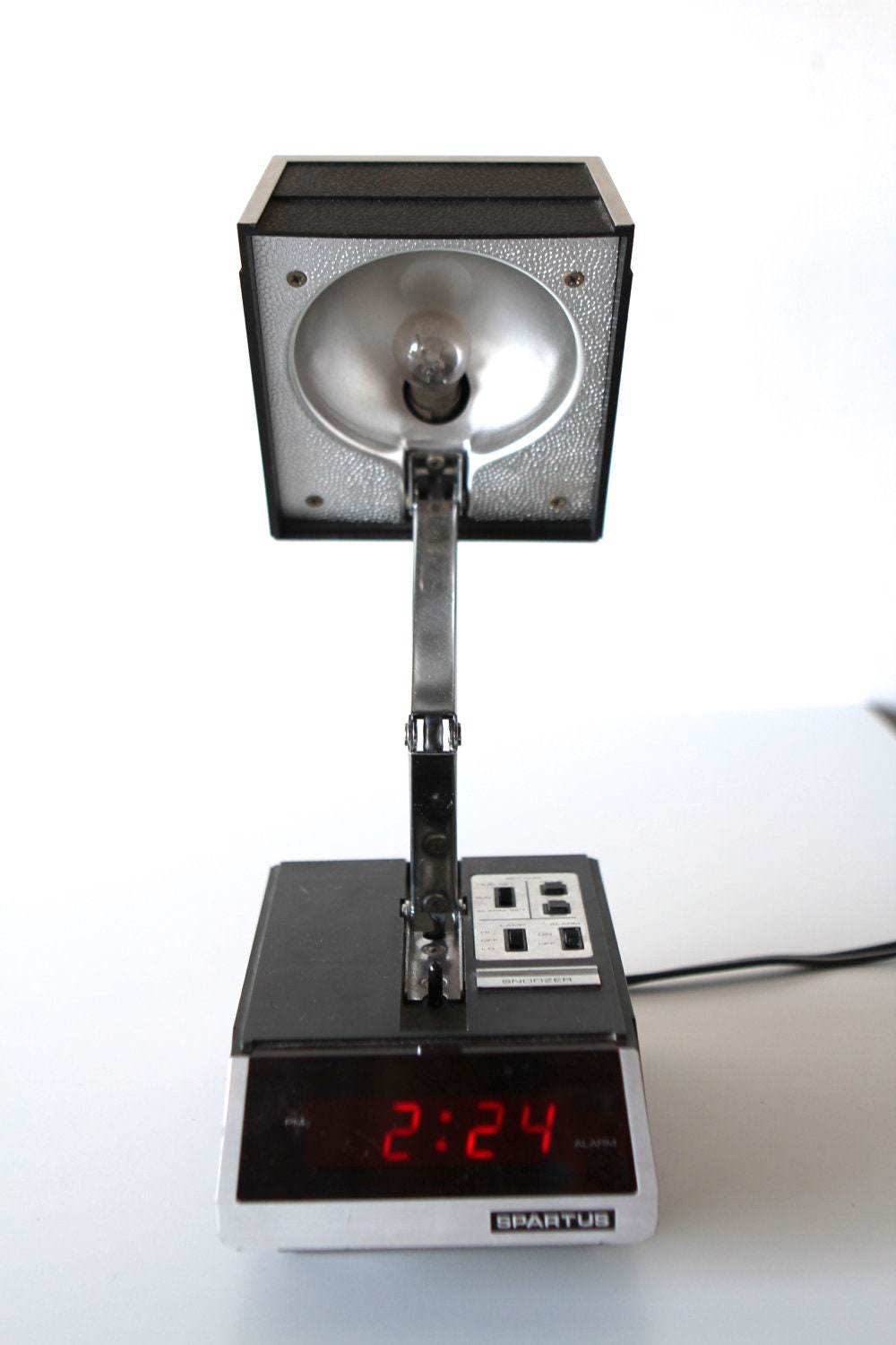 80s ALARM CLOCK & light perfect condition end table by 8bits