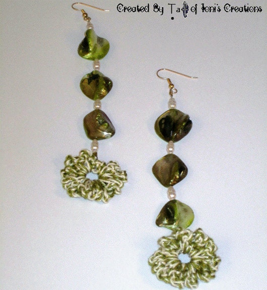 Faux Pearl and Green Shell Crochet Dainty Flower Beaded Earrings