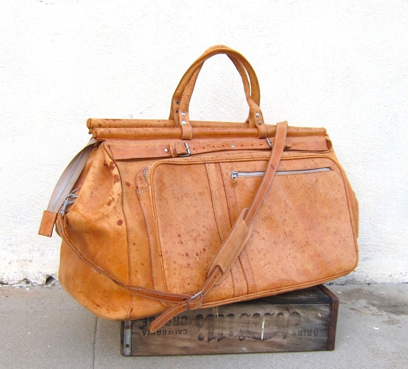 Vintage Large Distressed Tan Leather Birkin Style Travel Duffle Bag w/Shoulder Strap