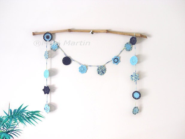 Crochet Flower Garland Harmony . Bunting Blue Wall Decor Summer Beach Cottage Decoration Chic Garland Bridal Shower Decor Granny Chic