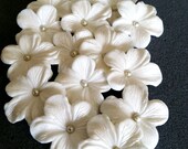 White Gum Paste Flowers Edible Cake Decorations 25 piece SILVER