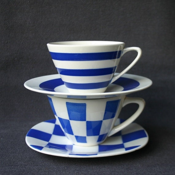 The beautiful blue lined vintage cup