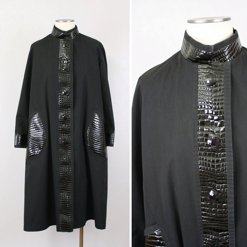 Vintage 1960s Coat Gumps Designer Mod Swing Trapeze Coat with Faux Alligator Trim
