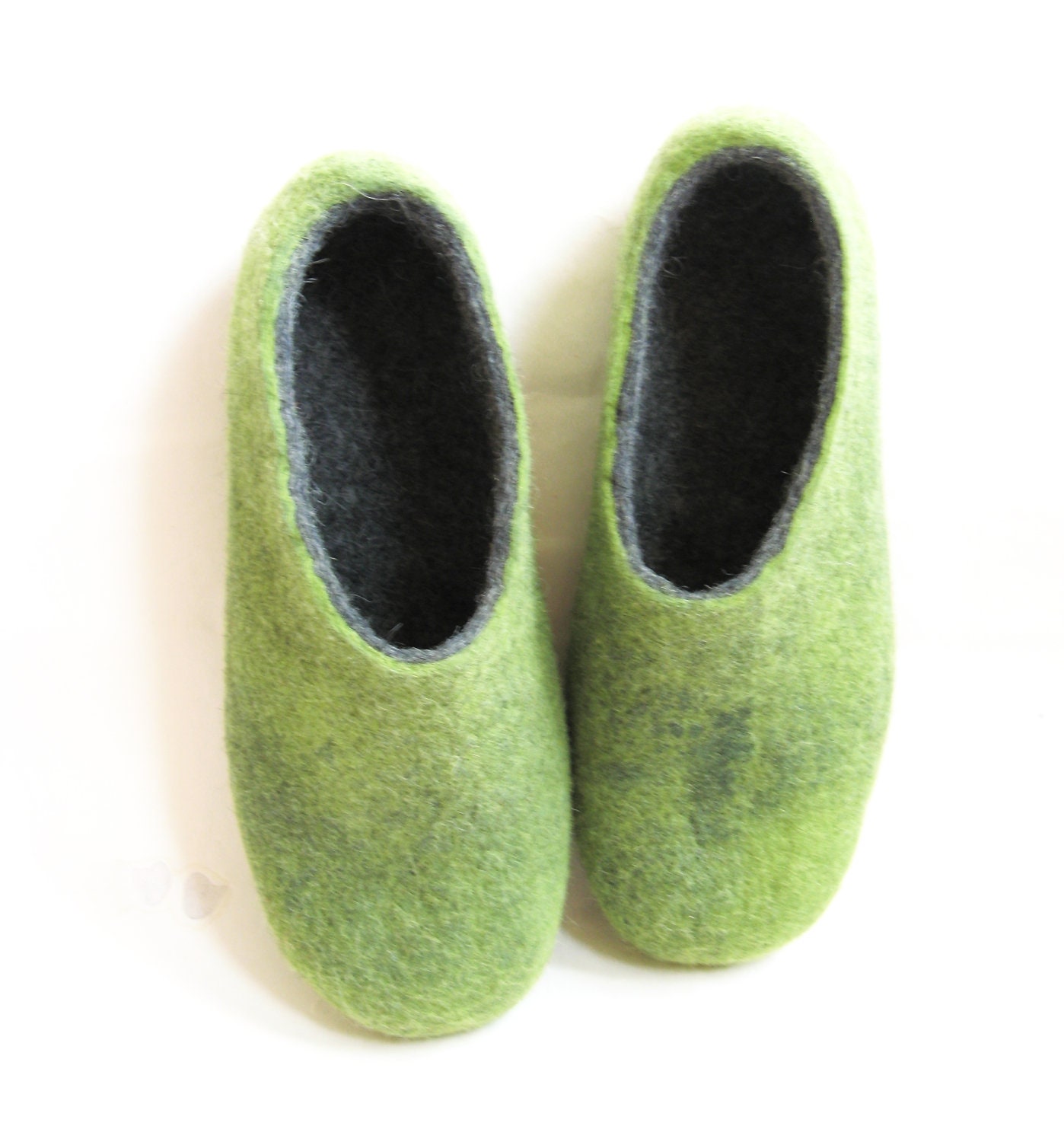 Women size 8 US Felted wool slippers size Green Apple Gray. In Case of Cold Feet