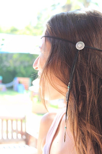 Exquisite adjustable leather Southwestern Bolo tie Necklace in BLACK/BROWN asymmetrical/chocker/Native American/tribal/Boho Headpiece/unisex