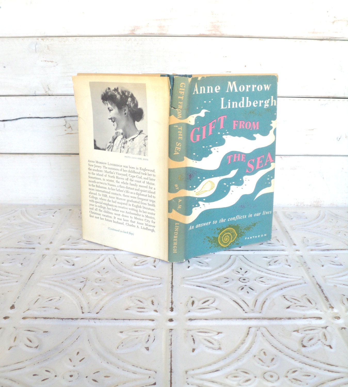 Anne Morrow Lindbergh Gift from the Sea An Answer to Conflict in Our Lives Thirty Third Printing 1963