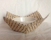 Micro-bowl hot pad in Ladybugs-   soup bowl cozy /potholder for the microwave