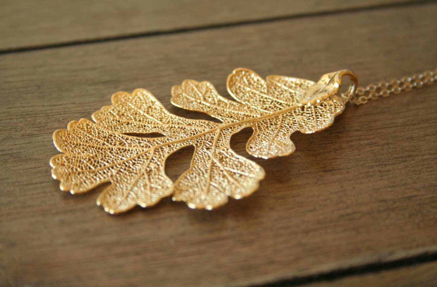 Real Oak Leaf Dipped in Gold - Everyday nature jewelry