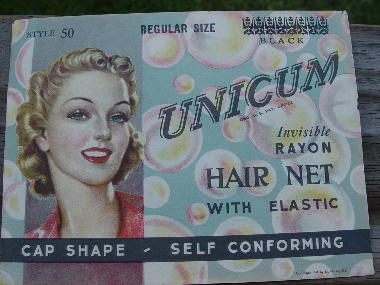 Lovely Vintage 40s NOS Unicum hair net deco pin up