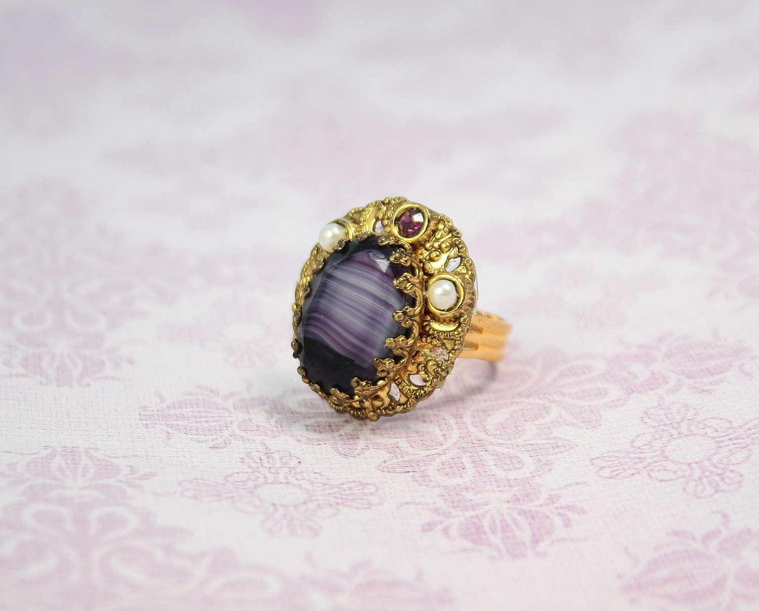 Ring recycled  vintage. Gold tone and adjustable.  Beautiful and one of a kind.