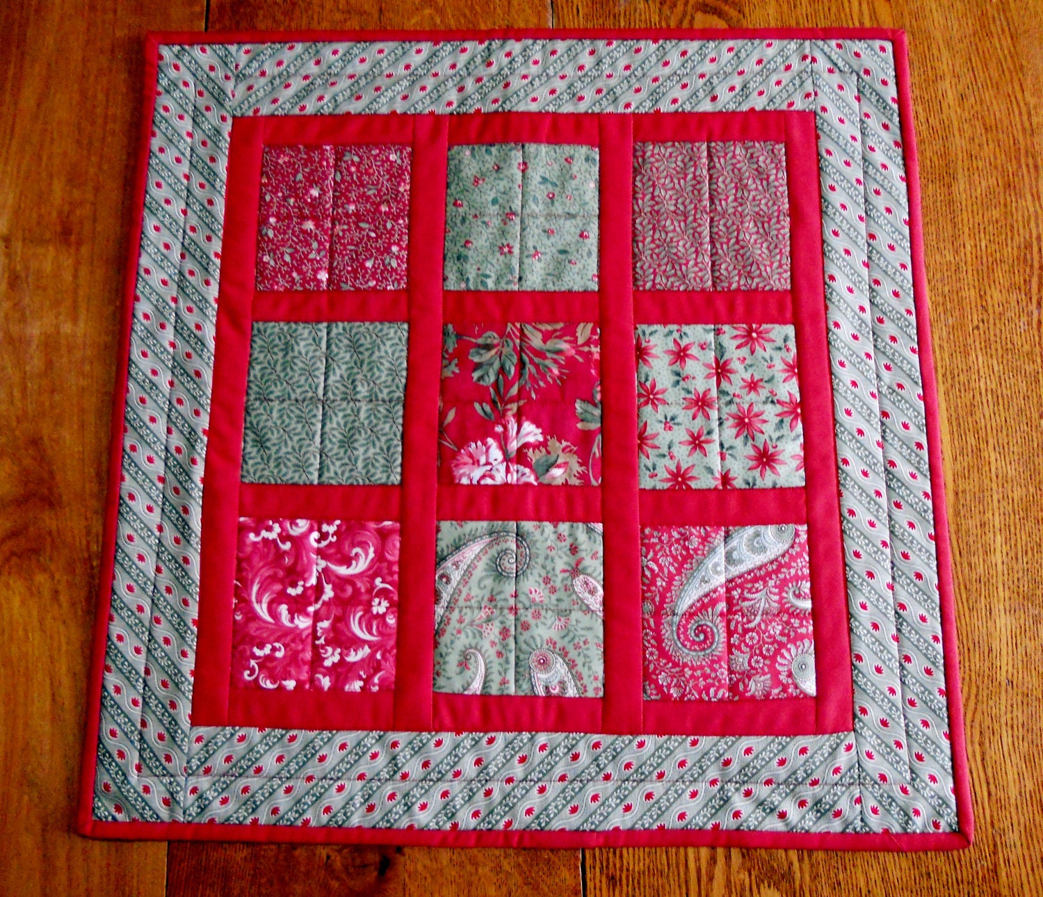 Winter Christmas Quilted Table Runner Topper Red and Green
