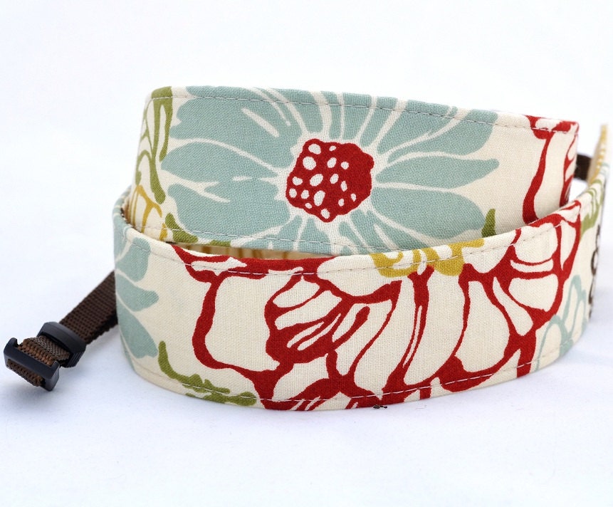 dSLR Camera Strap - Cream, Red, Blue, Green Retro Floral - Spring Accessories Spring Fashion
