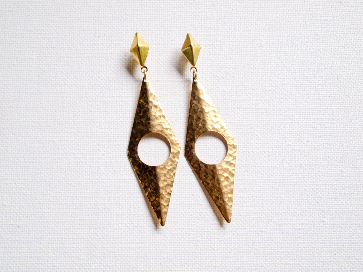 Diamante - vintage brass hammered geometric diamond shaped earrings