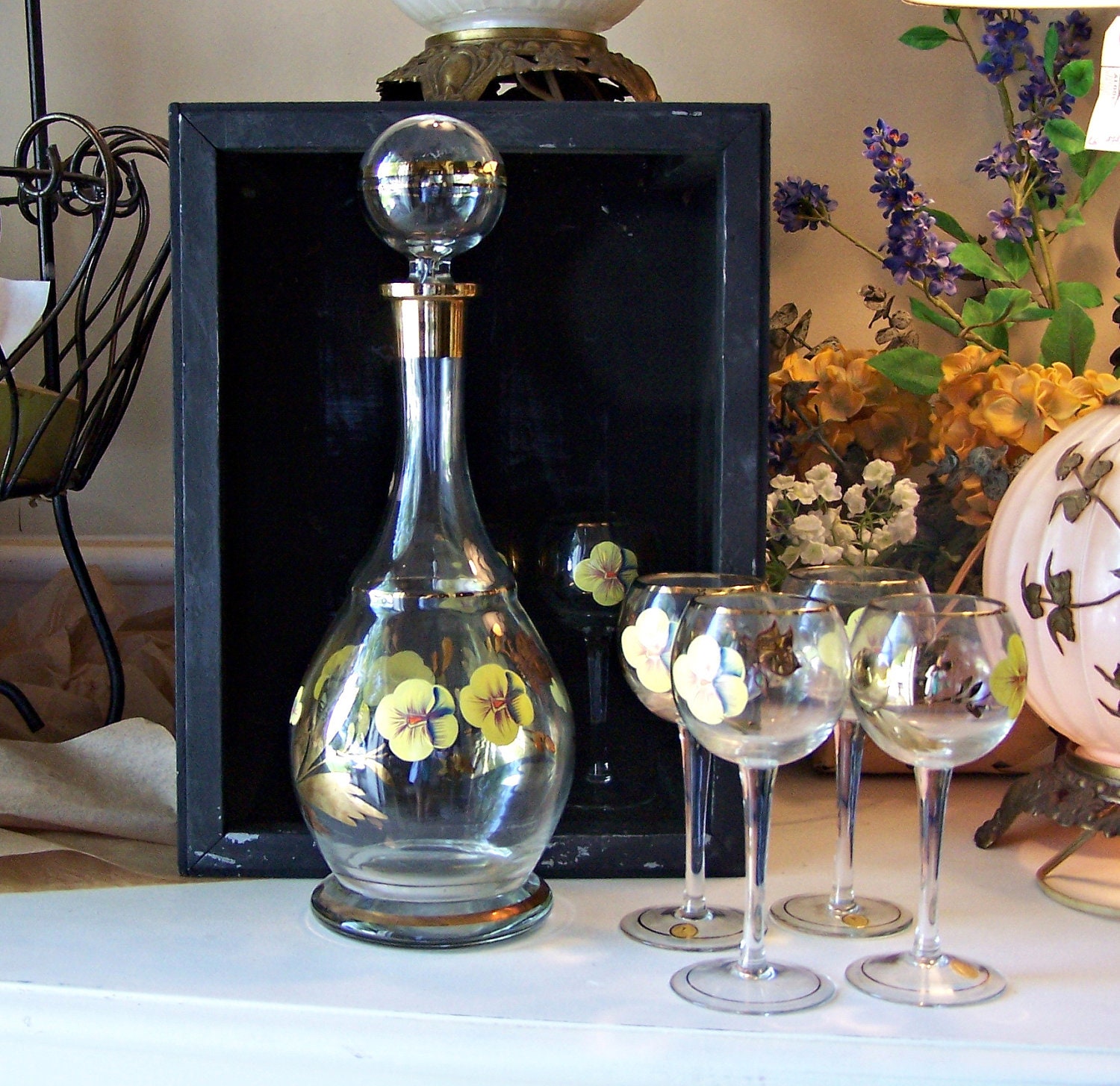 Vintage Romanian Decanter / Carafe and 6 Wine Glasses