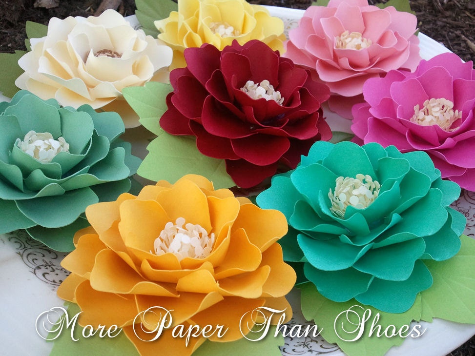 Handade Paper Flowers - Elizabeth Rose - Set of 10 - Any Color - Weddings - Party Favors - Custom Colors Available Il_170x135