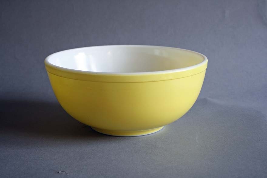 Vintage Yellow Large Pyrex Primary Mixing Bowl