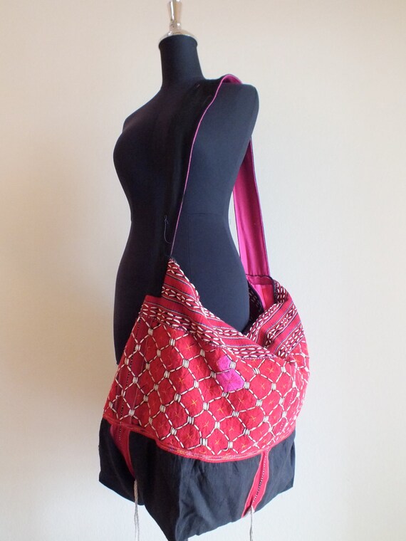 ... Handbags- vintage fabric- Tote-bohemian bags and purses-from Thailand ... Handbags- vintage fabric- Tote-bohemian bags and purses-from Thailand