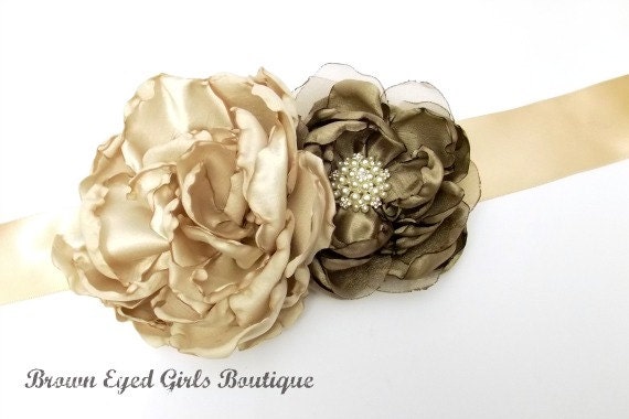 Champagne Wedding Sash, Bridal Sash, Wedding Belt, Bridal Belt -Champagne and Taupe Flowers