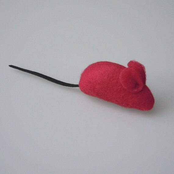 catnip mouse toy