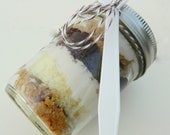 Chosen Chocolate Cheesecake Crumble Jar Cake 8 pack