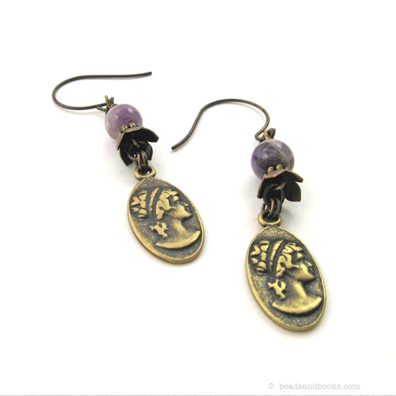 Portrait Jewelry (Vintage Style Earrings)