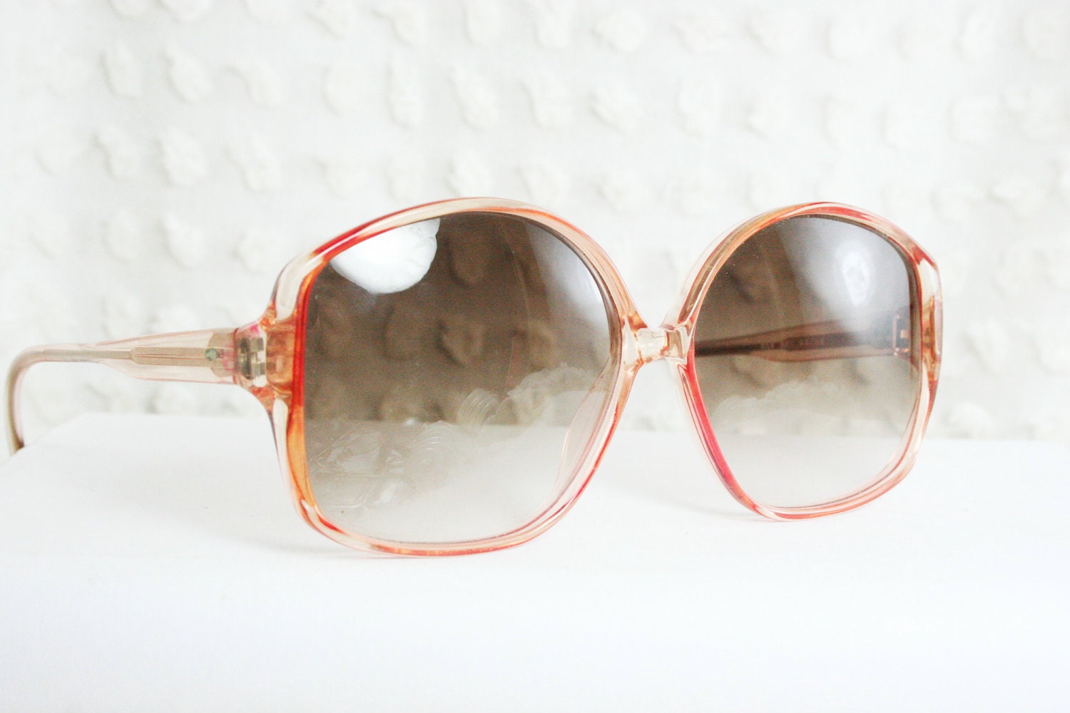 70s Sunglasses Vintage 70s Oversize Glasses Orange Ruby Lined Clear Frame 55/16 Light Gray Non Rx Unisex