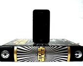 Star Wars booksi Charging Dock for iPhone and iPod