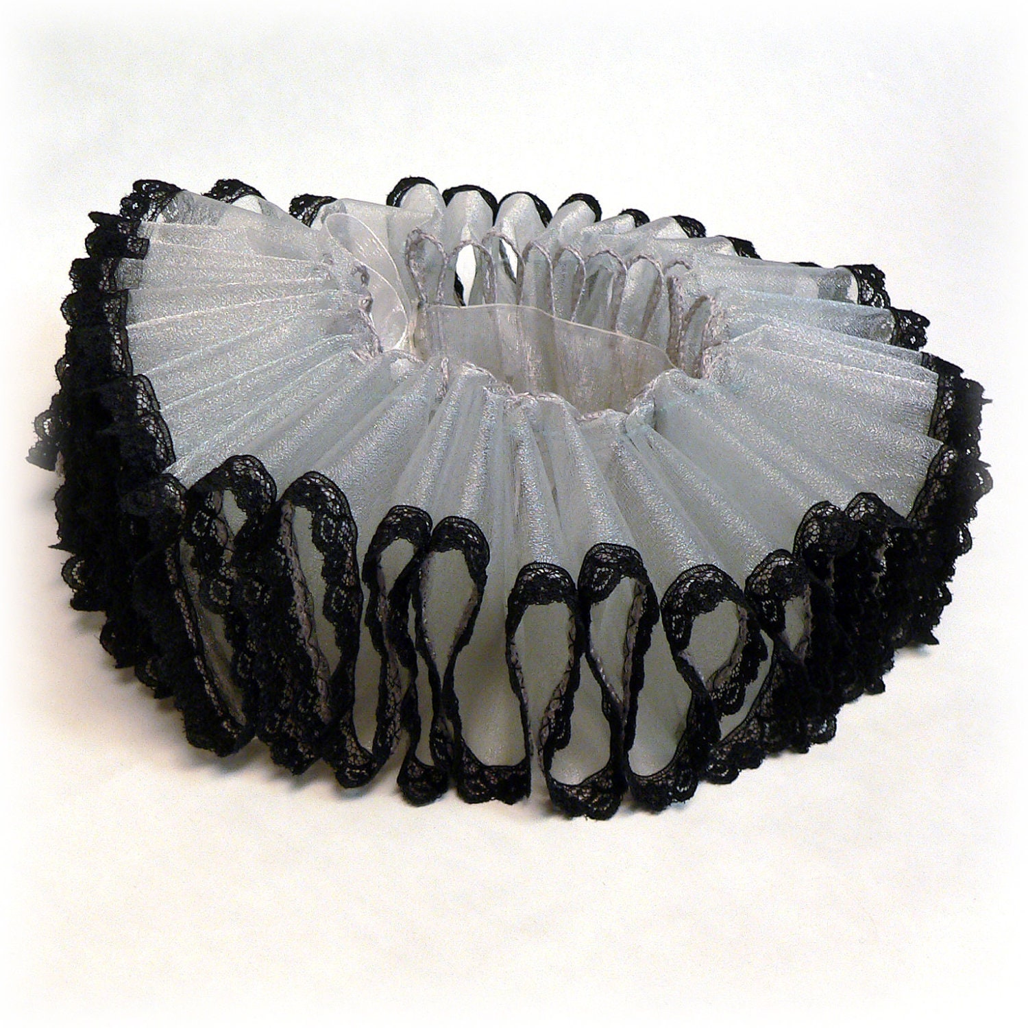 Special Order Elizabethan Ruff Dog Collar for Kai by zanylainee