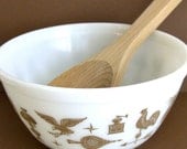 Vintage Pyrex Mixing Bowl
