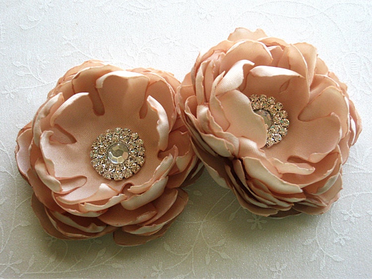 Champagne Wedding Hair Clip - Hair pin for Bride, Flower Girl  Bridesmaid or Photo Prop