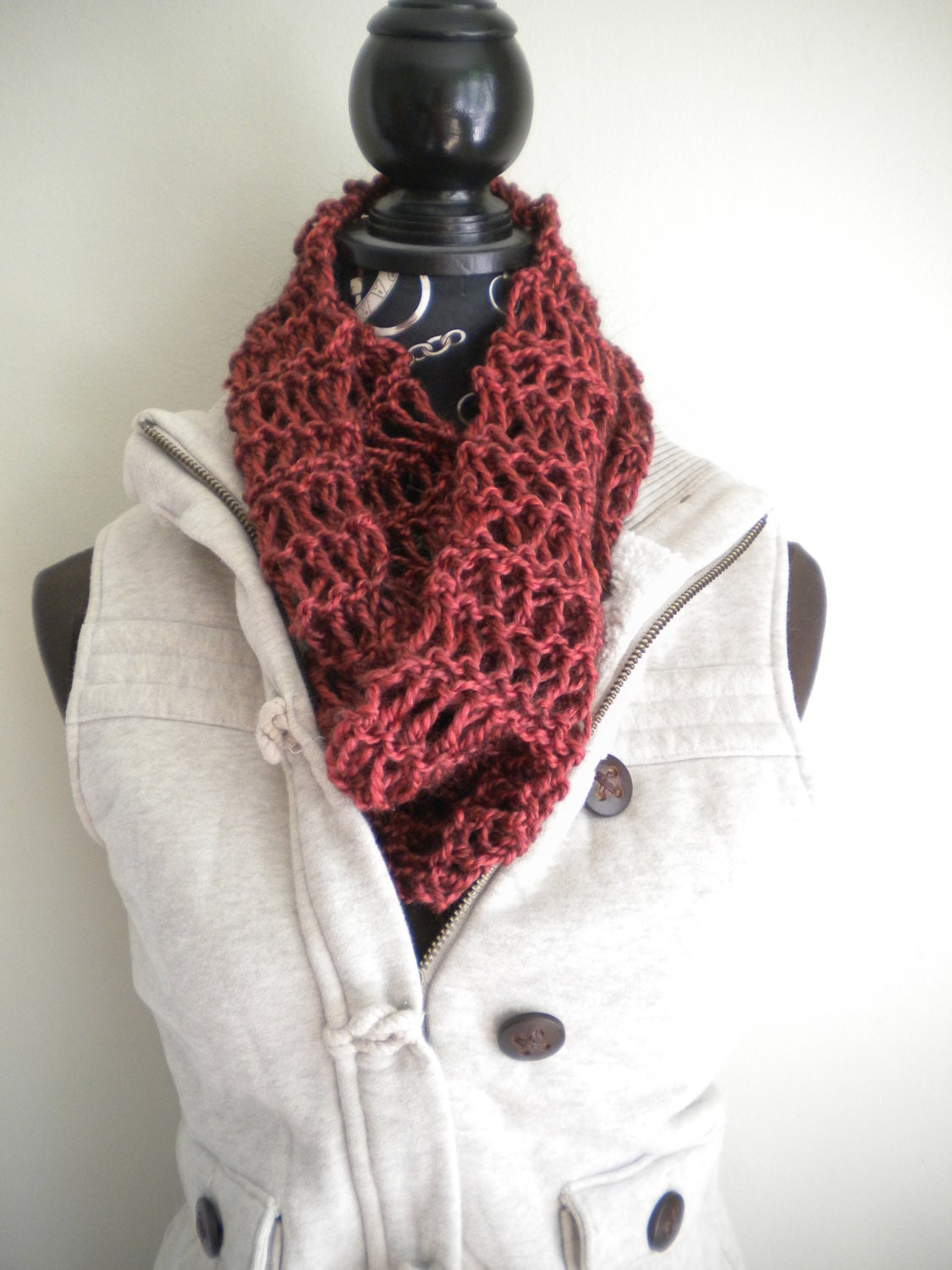Loop/Infinity/Circle Scarf - Brick Red/Maroon