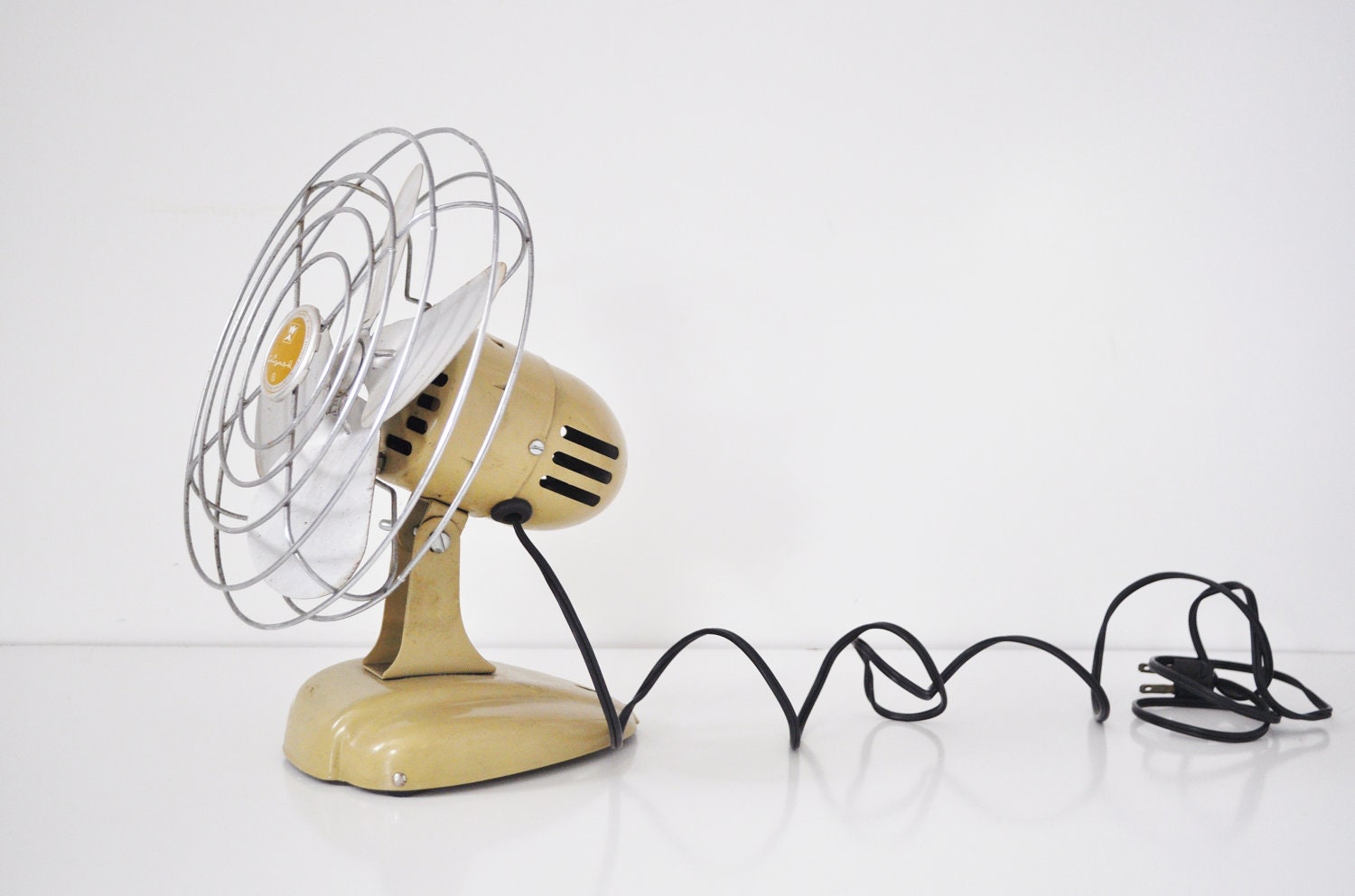 Art Deco Yellow Table Fan
