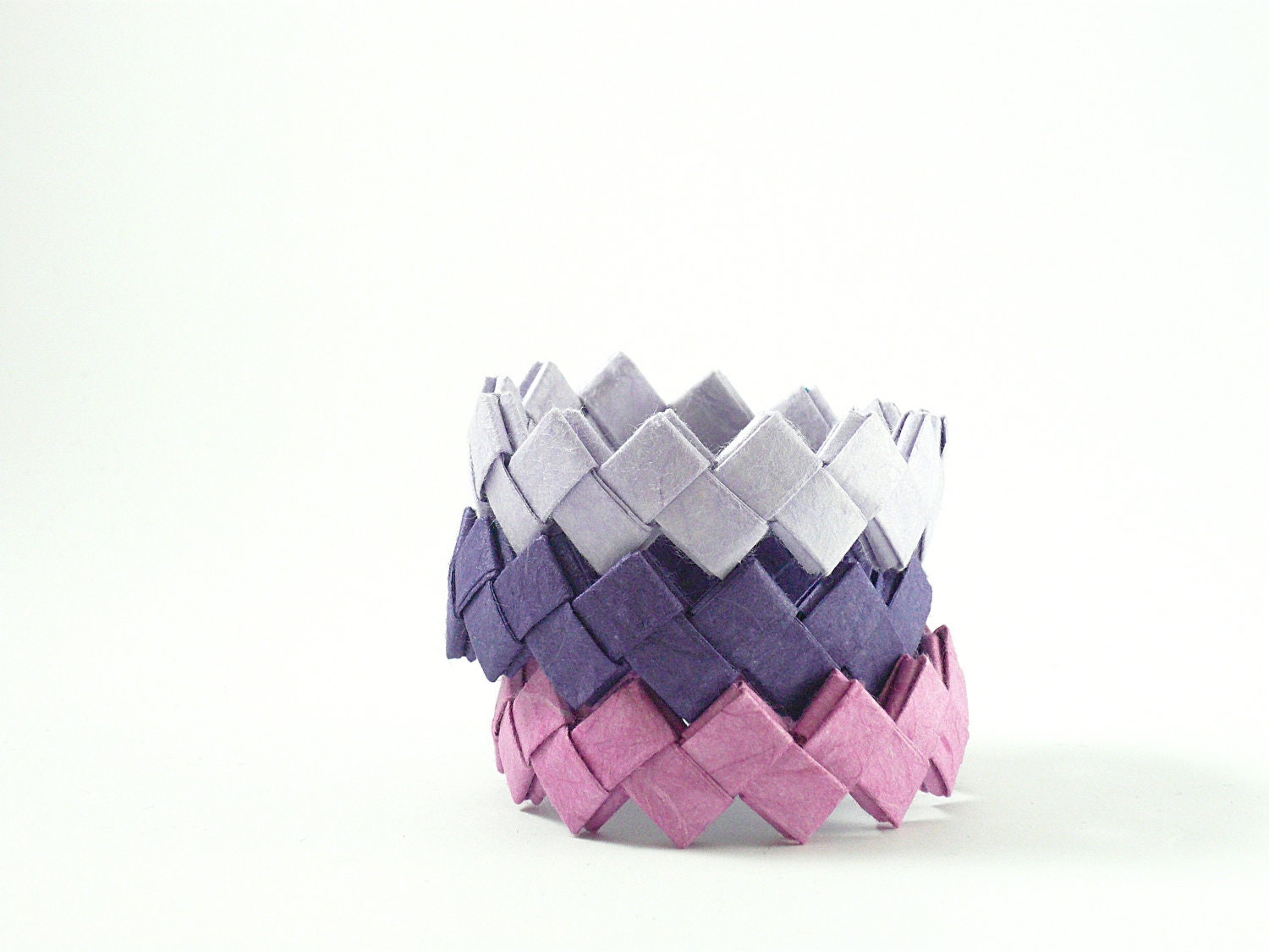 Paper bracelets - colorful paper jewelry- 45 different colors - Manufactapaper