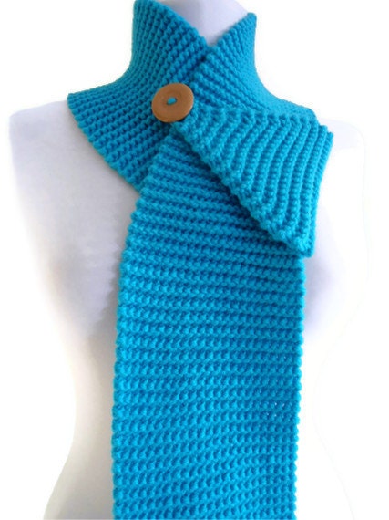 Capri, neck warmer,  gift, valentine, valentines day, winter trends, fashion, 2012, knitting, Hand made