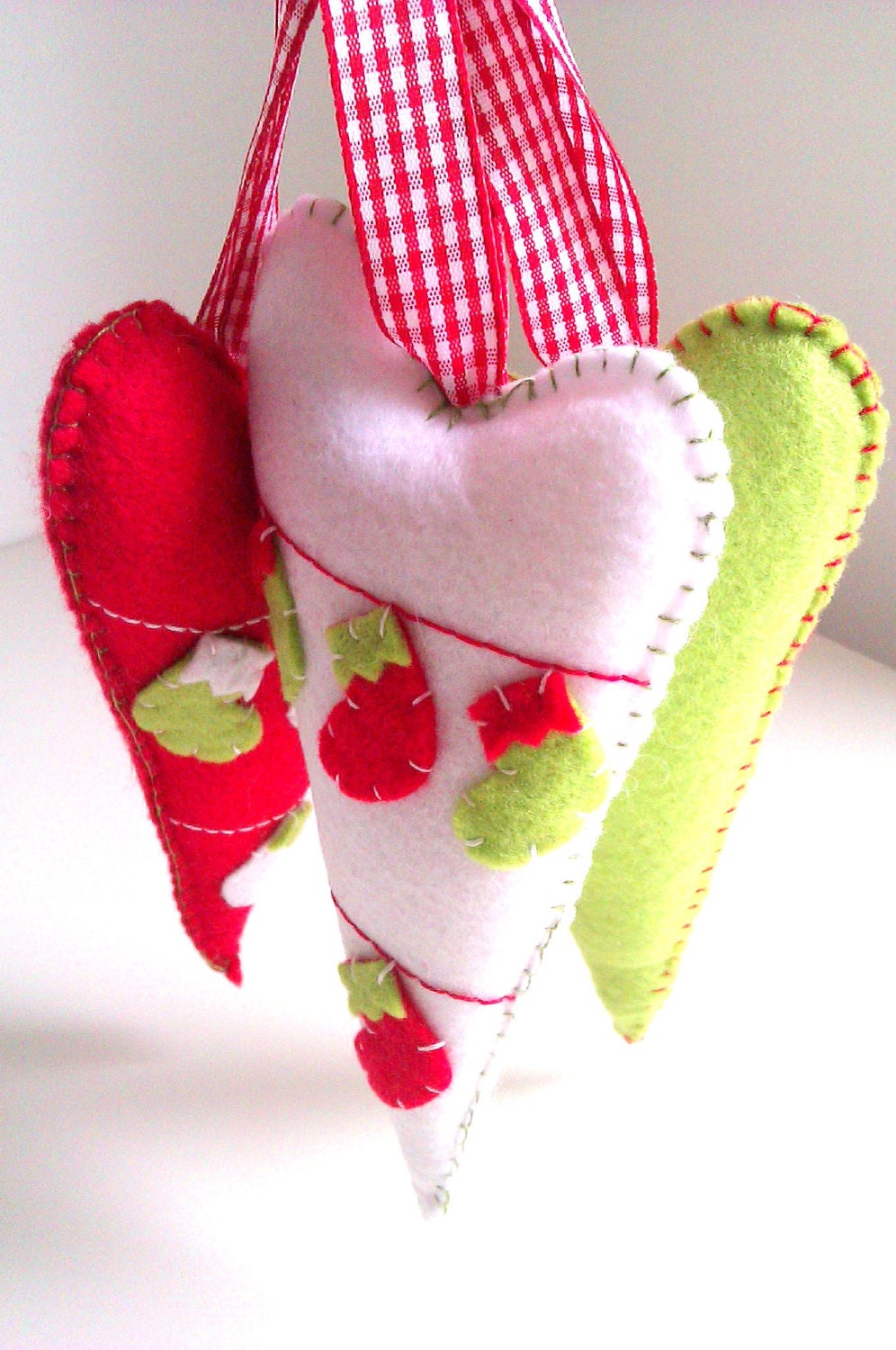 Heart Christmas Decoration - Christmas tree/ornaments/favors/decor/hang door knobs Il_570xn
