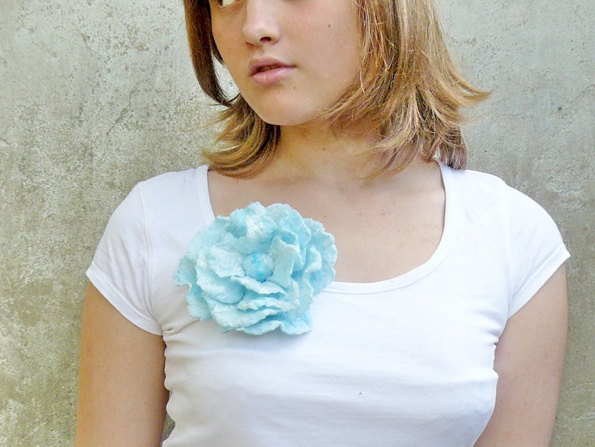 Nuno felt flower, felted flower pin brooch, aqua blue rose bridal hair accessory.