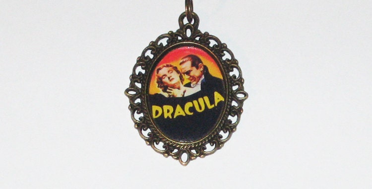 Dracula Necklace