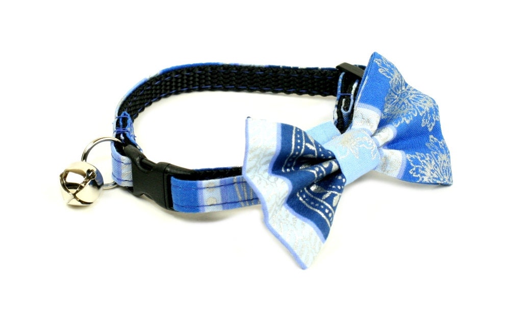 Cat Collar with Bow Tie - Blue Winter Snow