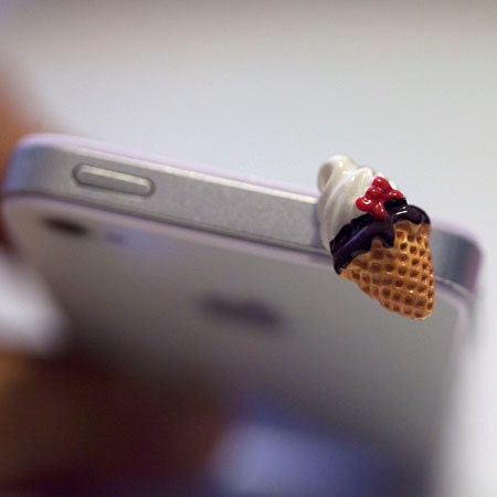 Kawaii ICE CREAM CONE in 2 Colors Iphone Earphone Plug/Dust Plug - Cellphone Headphone Handmade Decorations