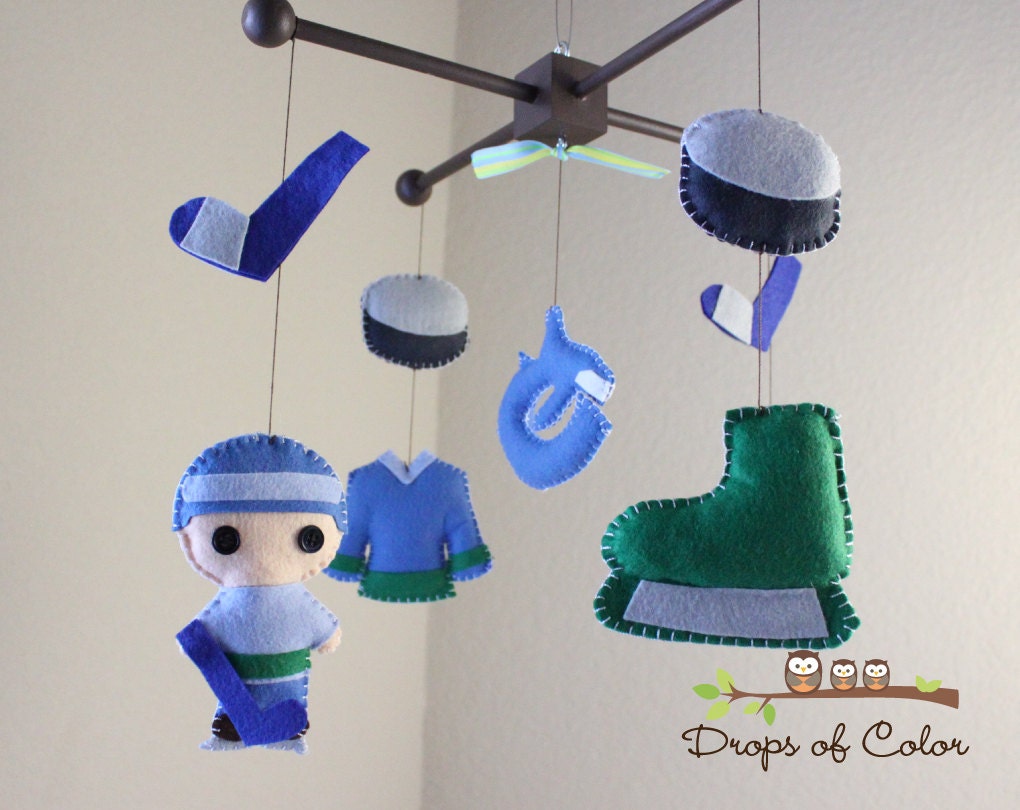 Baby Crib Mobile - Baby Mobile - Hockey Mobile - Boy Crib Mobile - Vancouver "Hockey Champion"(You can pick your colors and/or team)