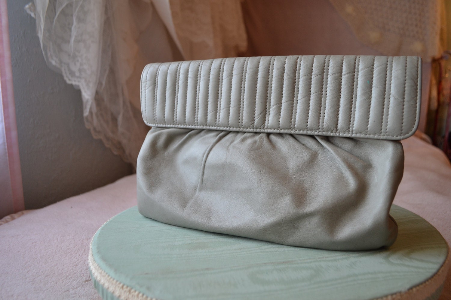 Ash Gray 80s Soft Patent Clutch