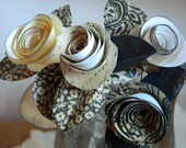 Vintage inspired - Cream and cinnamon - Hand cut  roses - Bouquet of 6