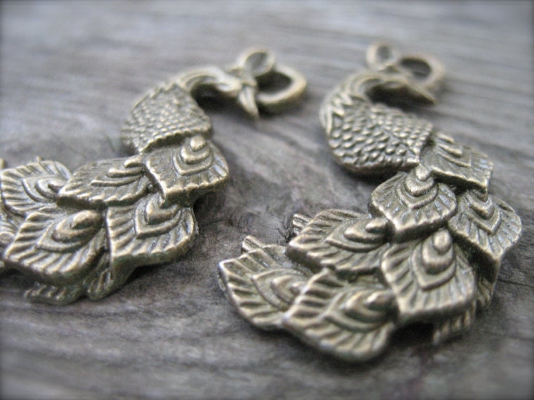 Bronze Peacock Pendants, Antiqued Bronze, 2 pcs
