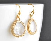 Simple tiny ball decorated frame clear crystal yellow gold earrings.