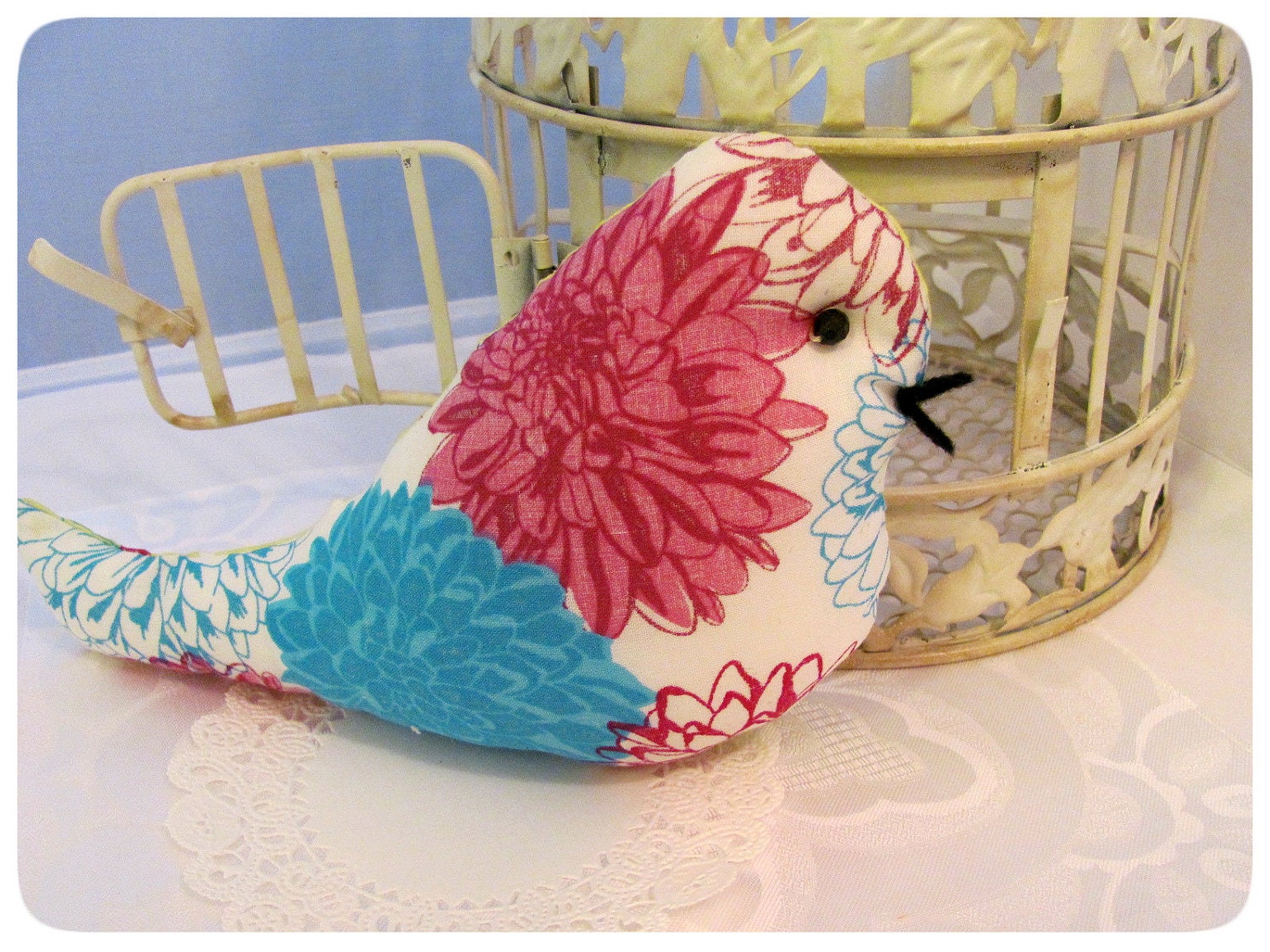 Small Stuffed Folk Art Bird Pillow (Reversable)  Sewing Pattern PDF, Tutorial