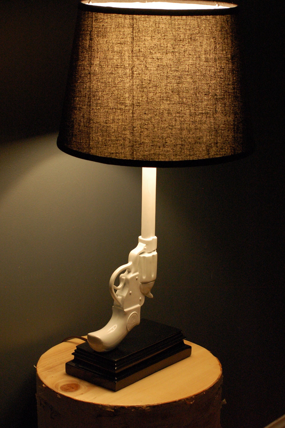Super Chic Gun Lamp