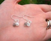 Labradorite chip petite handmade glass bead earrings sterling silver gray crisp clean